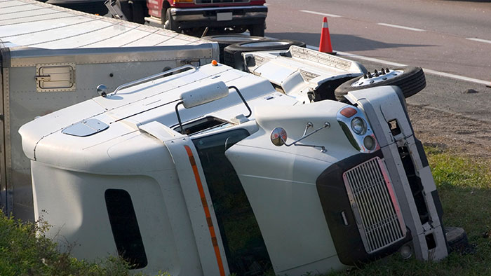 The characteristics of deadly large truck collisions