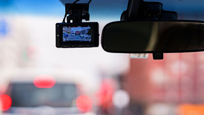 What can you learn from truck dash cam footage? - The Grossman Law