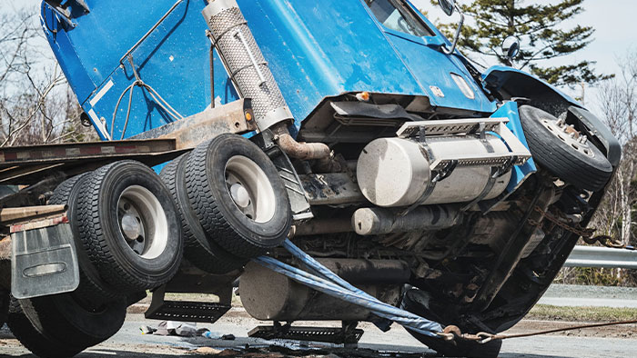 statistics on large truck crashes and injuries